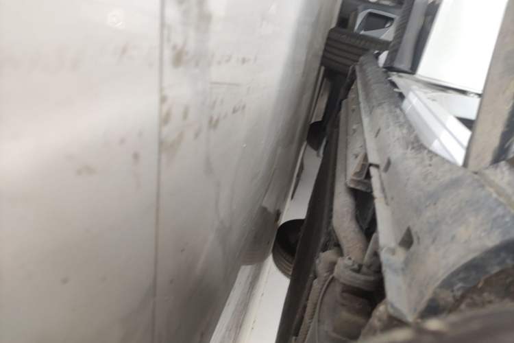 Used VOYAH FREE 2024 Ultra-Long Range Intelligent Driving Version Right Side Sill
