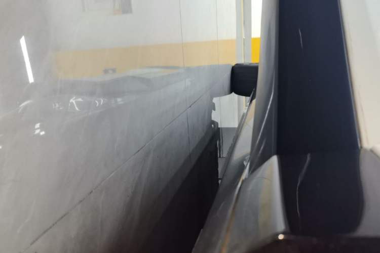 Used VOYAH FREE 2024 Ultra-Long Range Intelligent Driving Version Right Side Sill