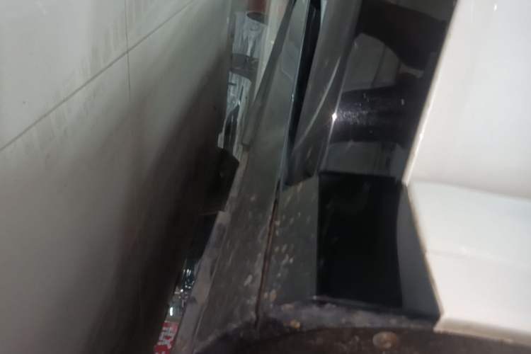 Used VOYAH FREE 2024 Ultra-Long Range Intelligent Driving Version Right Side Sill