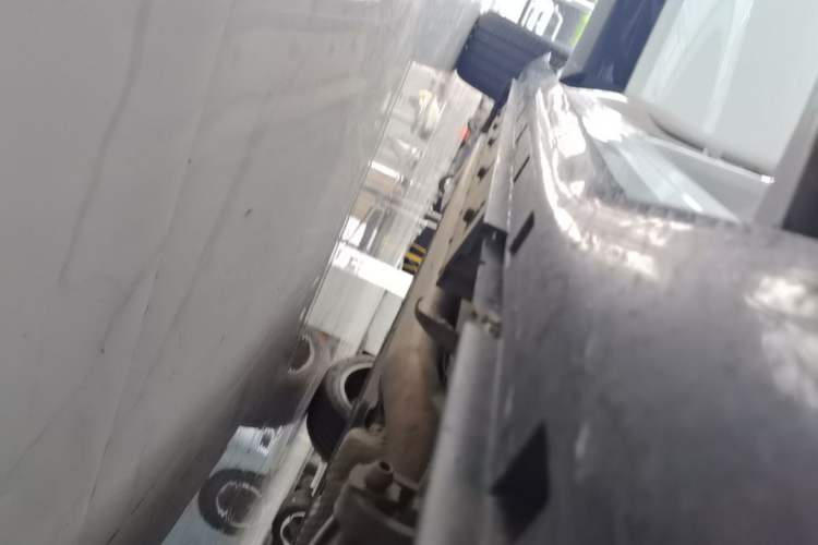 Used VOYAH FREE 2024 Ultra-Long Range Intelligent Driving Version Right Side Sill