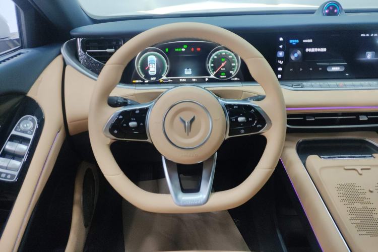 Used VOYAH FREE 2024 Ultra-Long Range Intelligent Driving Version Steering Wheel