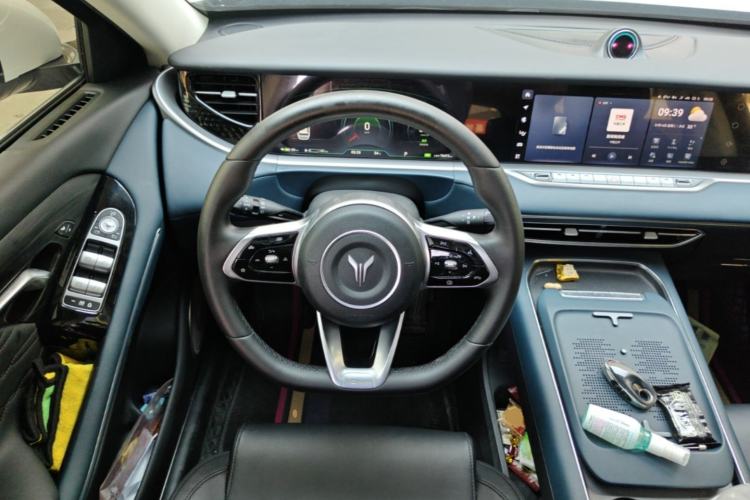 Used VOYAH FREE 2024 Ultra-Long Range Intelligent Driving Version Steering Wheel