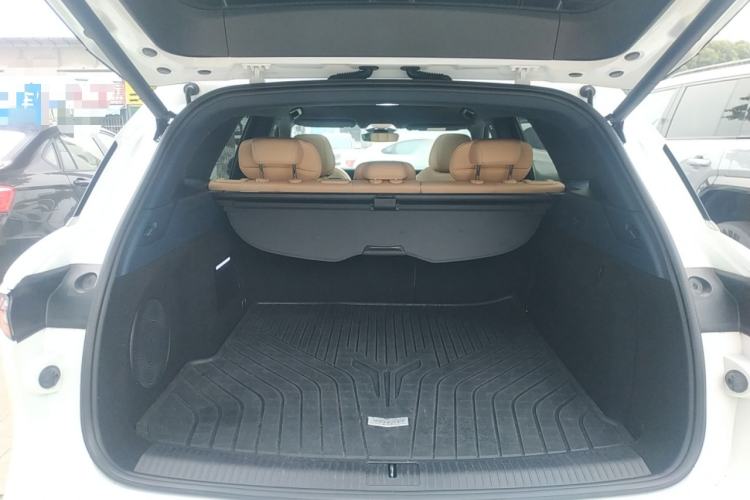 Used VOYAH FREE 2024 Ultra-Long Range Intelligent Driving Version Trunk