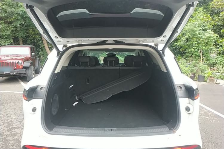 Used VOYAH FREE 2024 Ultra-Long Range Intelligent Driving Version Trunk