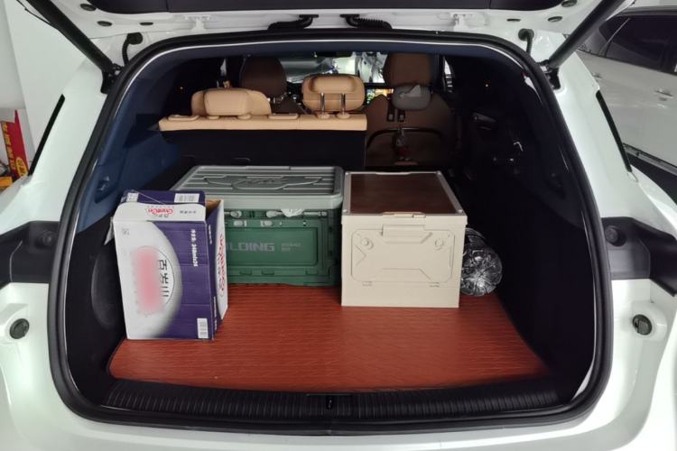 Used VOYAH FREE 2024 Ultra-Long Range Intelligent Driving Version Trunk