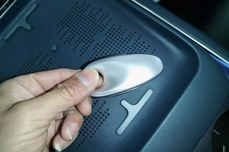 Used VOYAH FREE 2024 Ultra-Long Range Intelligent Driving Version Vehicle Key