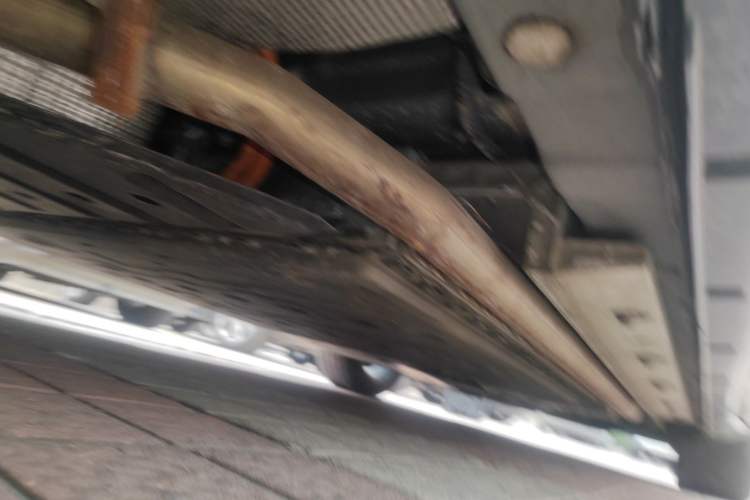 Used VOYAH FREE 2024 Ultra-Long Range Intelligent Driving Version Chassis Rear Right