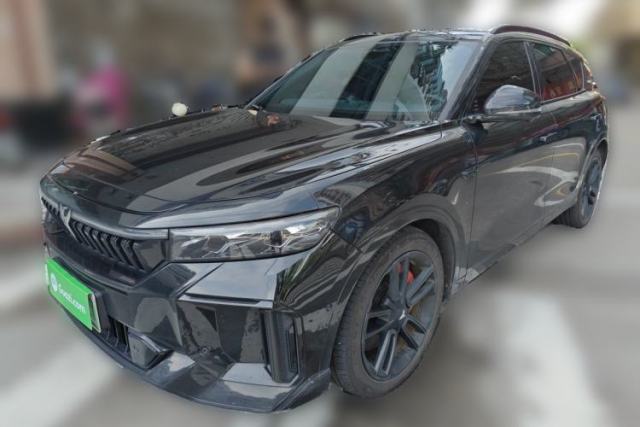 Used VOYAH FREE 2025 318 259 km All-Wheel-Drive Exploration Edition