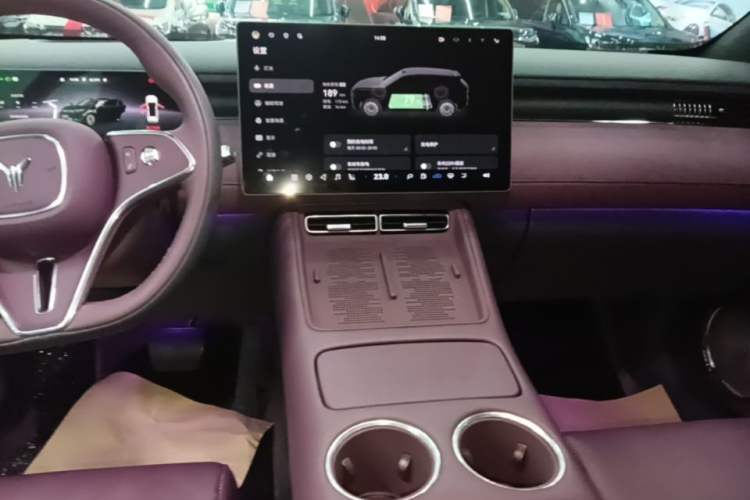 Used VOYAH FREE 2025 Model FREE+ Rear-Drive Qiankun Edition Audio And AC Panel