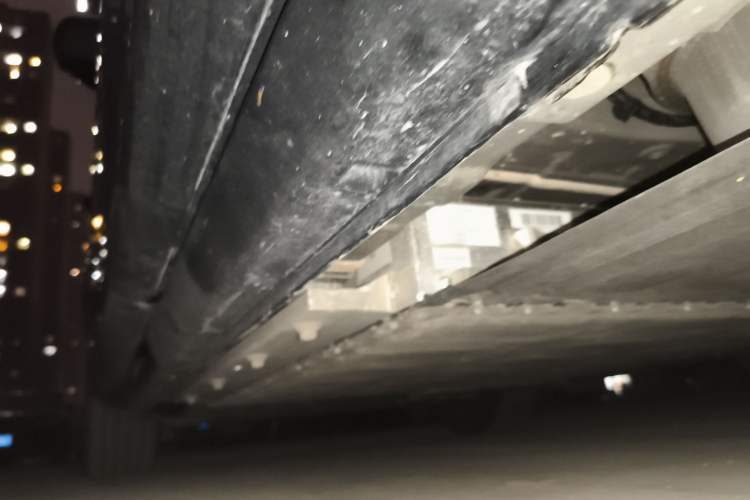 Used VOYAH FREE 2025 318 259 km All-Wheel-Drive Exploration Edition Chassis Rear Left