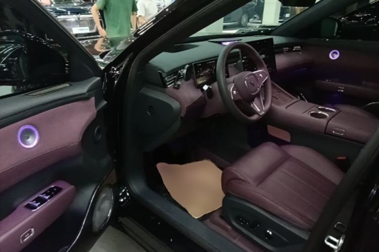 Used VOYAH FREE 2025 Model FREE+ Rear-Drive Qiankun Edition Driver Seat