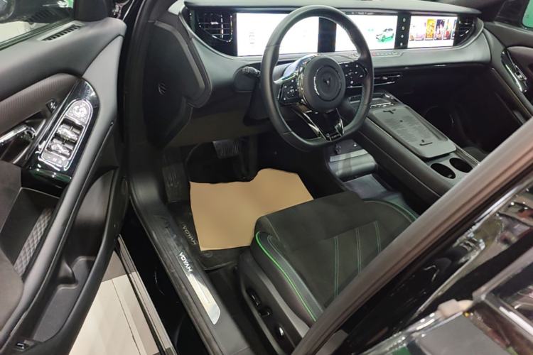 Used VOYAH FREE 2025 318 318 km Rear-Drive Touring Edition Driver Seat