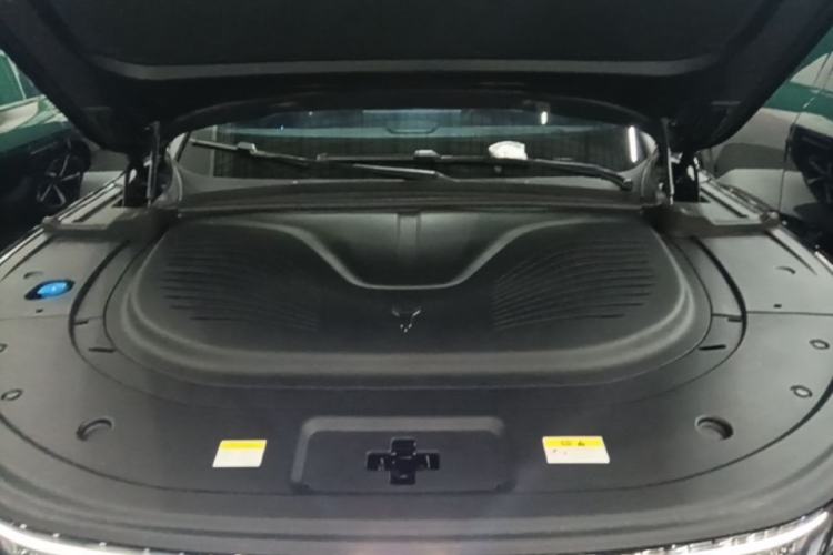 Used VOYAH FREE 2025 Model FREE+ Rear-Drive Qiankun Edition Engine Bay