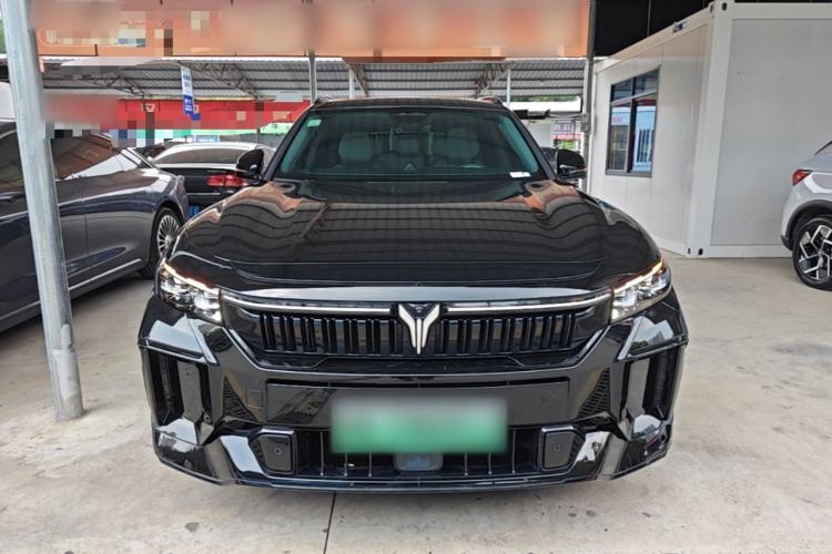Used VOYAH FREE 2025 318 259 km All-Wheel-Drive Exploration Edition Front