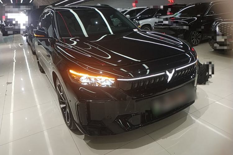 Used VOYAH FREE 2025 318 318 km Rear-Drive Touring Edition Front Right 45 Deg