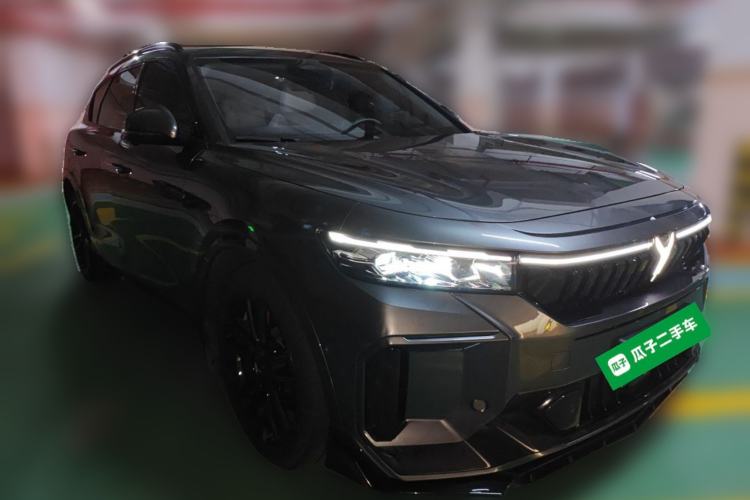 Used VOYAH FREE 2025 318 318 km Rear-Drive Touring Edition Front Right 45 Deg