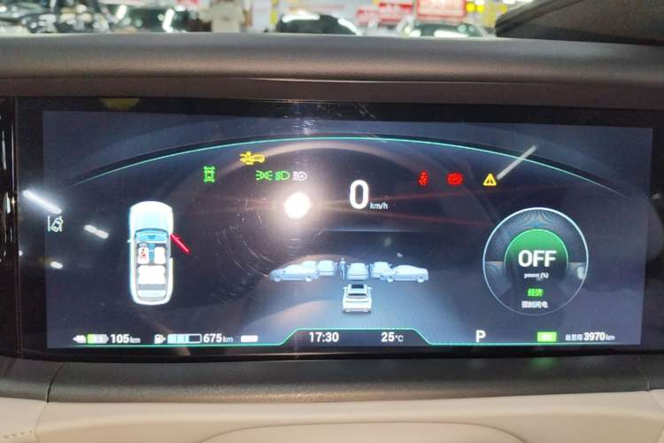Used VOYAH FREE 2025 318 318 km Rear-Drive Touring Edition Instrument Cluster
