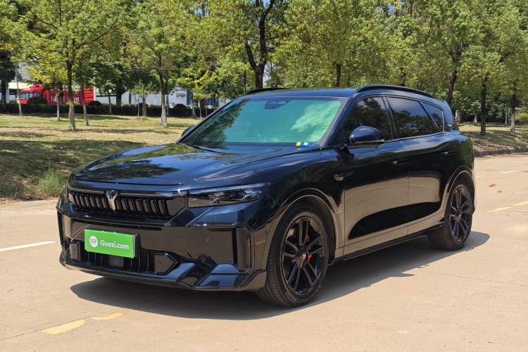 VOYAH FREE 2025 318 259 km All-Wheel-Drive Exploration Edition