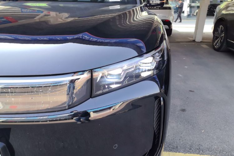 Used VOYAH FREE 2025 Model FREE+ Rear-Drive Qiankun Edition Left Front Headlight