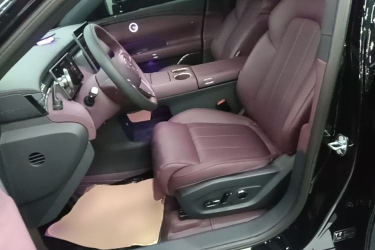 Used VOYAH FREE 2025 Model FREE+ Rear-Drive Qiankun Edition Left Front Seat