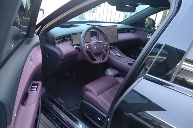 Used VOYAH FREE 2025 Model FREE+ Four-Wheel-Drive Qiankun Edition Left Front Seat