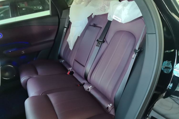 Used VOYAH FREE 2025 Model FREE+ Rear-Drive Qiankun Edition Left Rear Seat