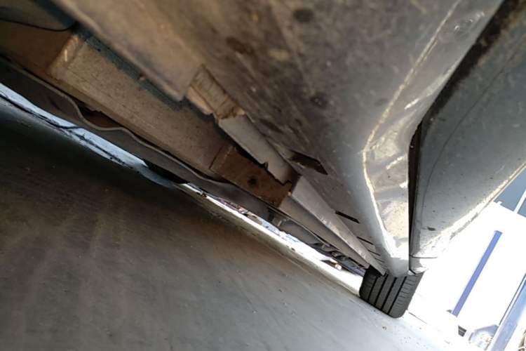 Used VOYAH FREE 2025 Model FREE+ Four-Wheel-Drive Qiankun Edition Left Side Sill