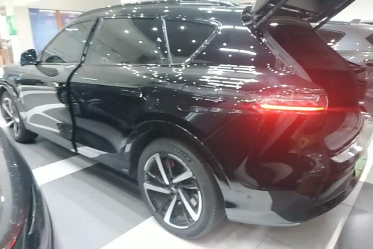Used VOYAH FREE 2025 Model FREE+ Rear-Drive Qiankun Edition Rear Left 45 Deg