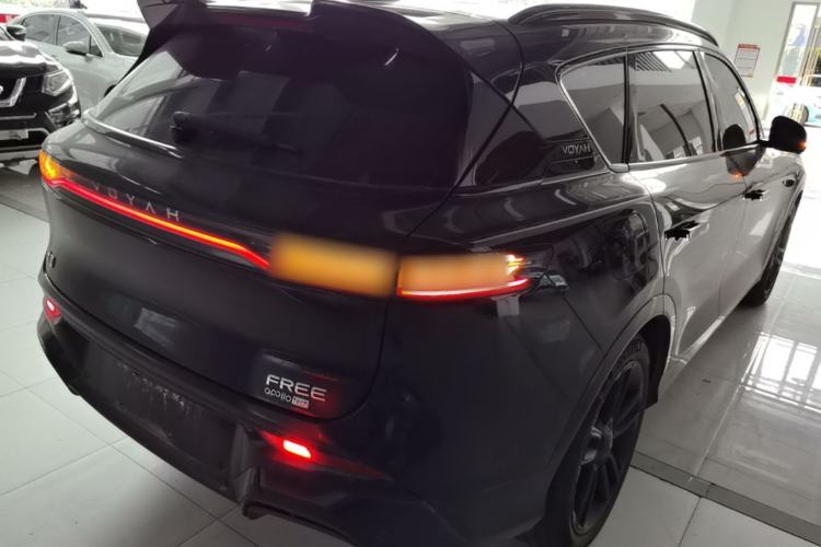 Used VOYAH FREE 2025 318 259 km All-Wheel-Drive Exploration Edition Rear Right 45 Deg