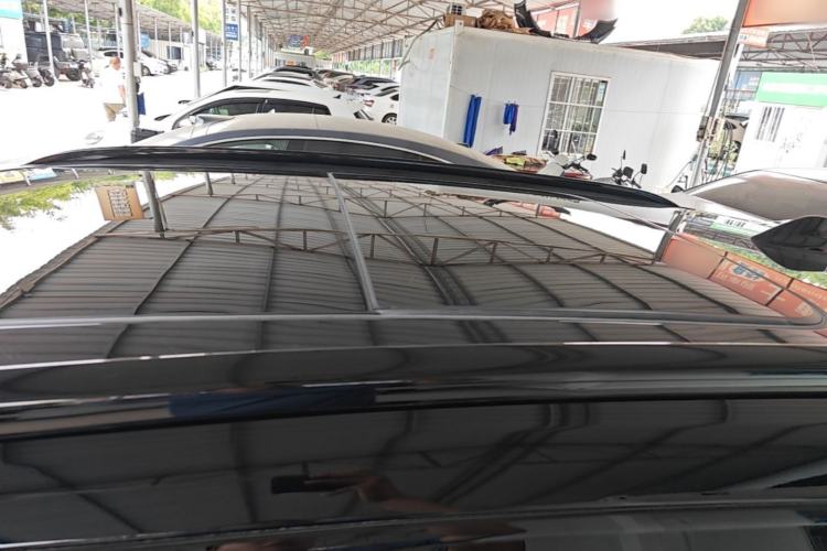 Used VOYAH FREE 2025 318 259 km All-Wheel-Drive Exploration Edition Roof