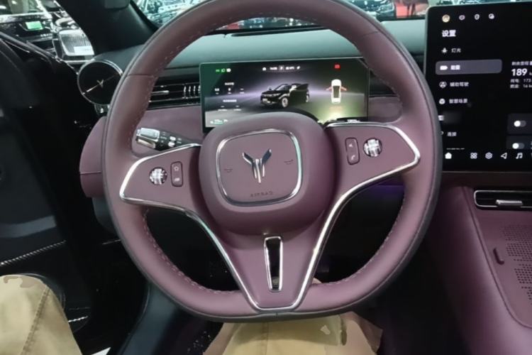 Used VOYAH FREE 2025 Model FREE+ Rear-Drive Qiankun Edition Steering Wheel