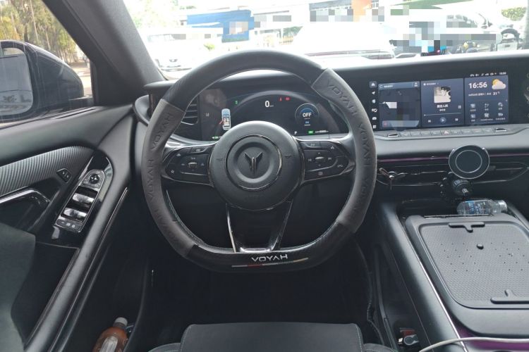 Used VOYAH FREE 2025 318 259 km All-Wheel-Drive Exploration Edition Steering Wheel