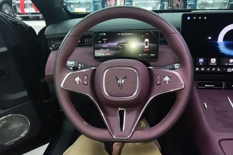 Used VOYAH FREE 2025 Model FREE+ Rear-Drive Qiankun Edition Steering Wheel