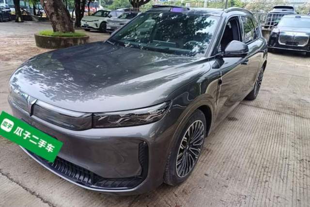 Used VOYAH FREE 2025 Model FREE+ Four-Wheel-Drive Qiankun Edition