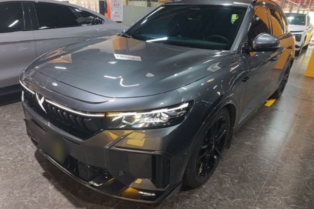 Used VOYAH FREE 2025 318 259 km All-Wheel-Drive Exploration Edition