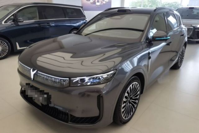 Used VOYAH FREE 2025 Model FREE+ Four-Wheel-Drive Qiankun Edition