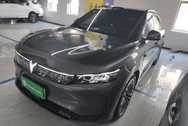 Used VOYAH FREE 2025 Model FREE+ Four-Wheel-Drive Qiankun Edition