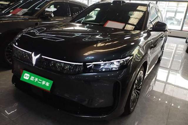 Used VOYAH FREE 2025 Model FREE+ Four-Wheel-Drive Qiankun Edition