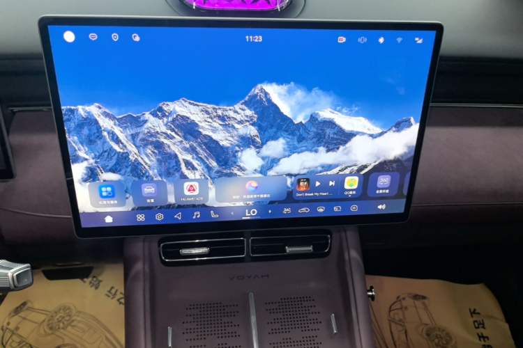 Used VOYAH FREE 2025 Model FREE+ Rear-Drive Qiankun Edition Audio And AC Panel