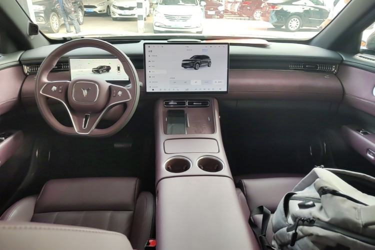 Used VOYAH FREE 2025 Model FREE+ Rear-Drive Qiankun Edition Center Console