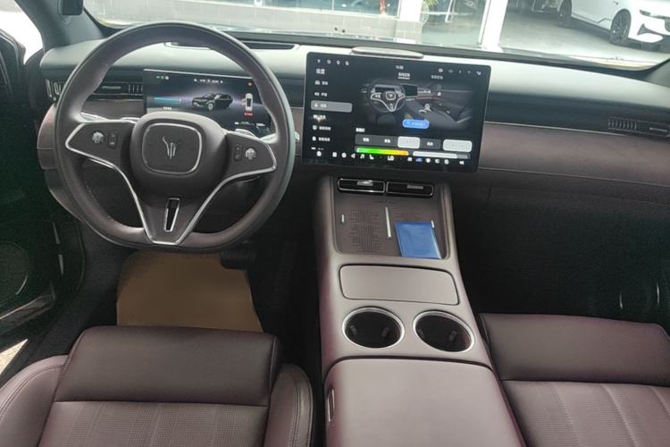 Used VOYAH FREE 2025 Model FREE+ Four-Wheel-Drive Qiankun Edition Center Console