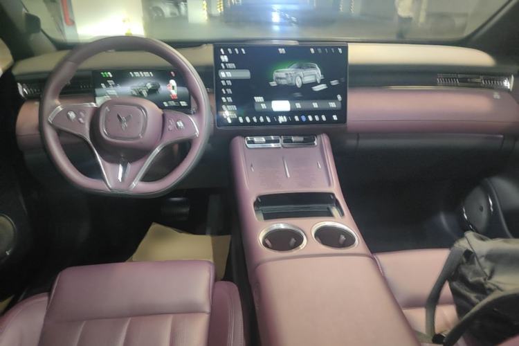 Used VOYAH FREE 2025 Model FREE+ Rear-Drive Qiankun Edition Center Console