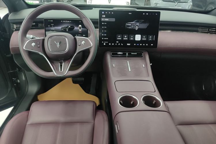 Used VOYAH FREE 2025 Model FREE+ Rear-Drive Qiankun Edition Center Console