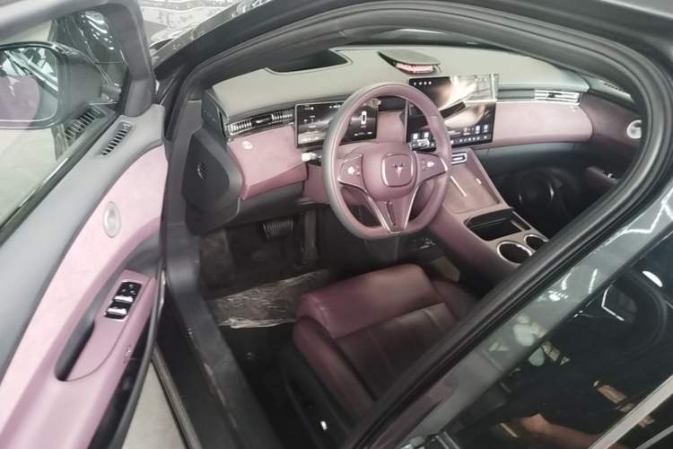 Used VOYAH FREE 2025 Model FREE+ Rear-Drive Qiankun Edition Driver Seat