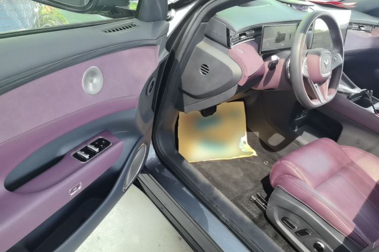 Used VOYAH FREE 2025 Model FREE+ Four-Wheel-Drive Qiankun Edition Driver Seat