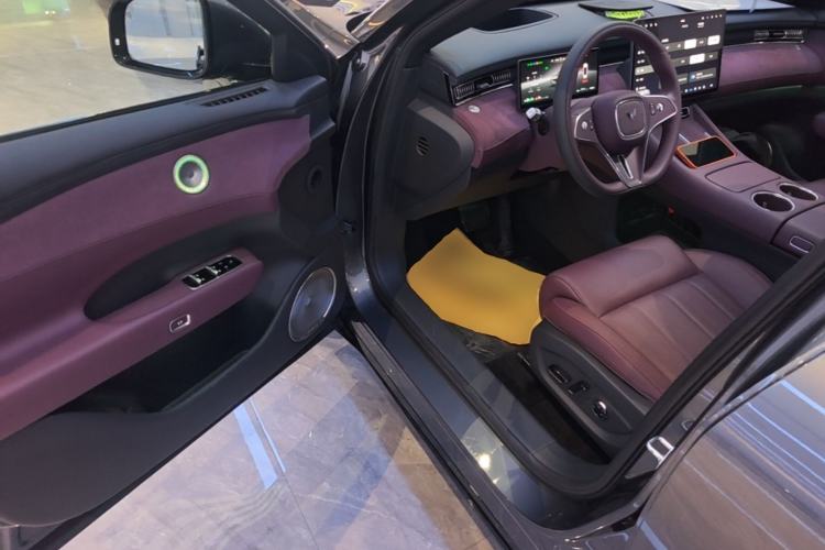 Used VOYAH FREE 2025 Model FREE+ Four-Wheel-Drive Qiankun Edition Driver Seat
