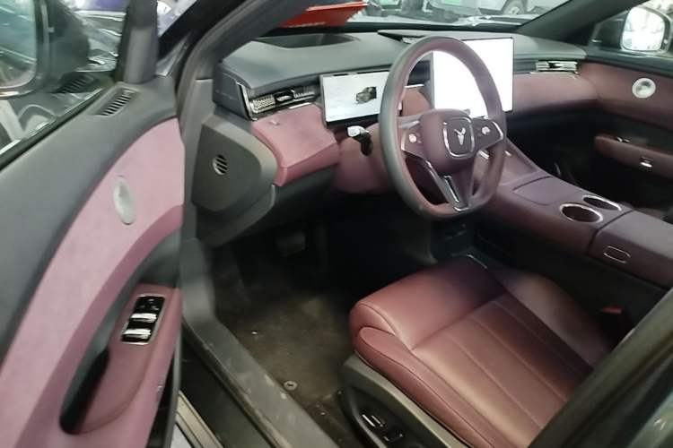 Used VOYAH FREE 2025 Model FREE+ Rear-Drive Qiankun Edition Driver Seat