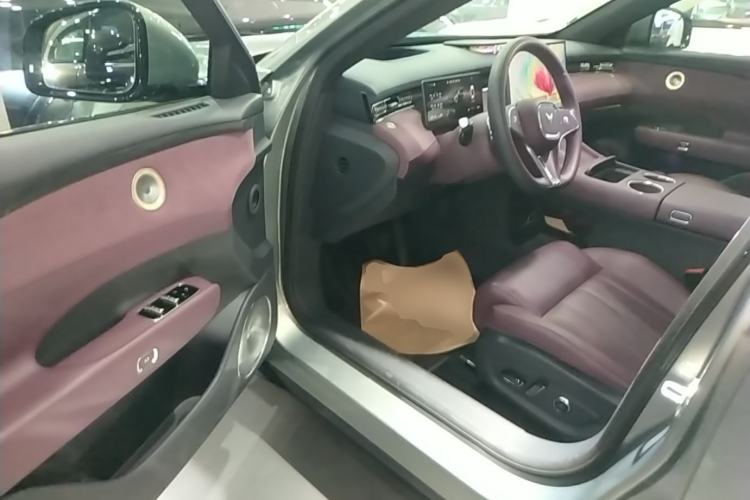 Used VOYAH FREE 2025 Model FREE+ Four-Wheel-Drive Qiankun Edition Driver Seat