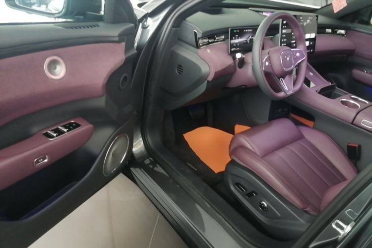 Used VOYAH FREE 2025 Model FREE+ Four-Wheel-Drive Qiankun Edition Driver Seat
