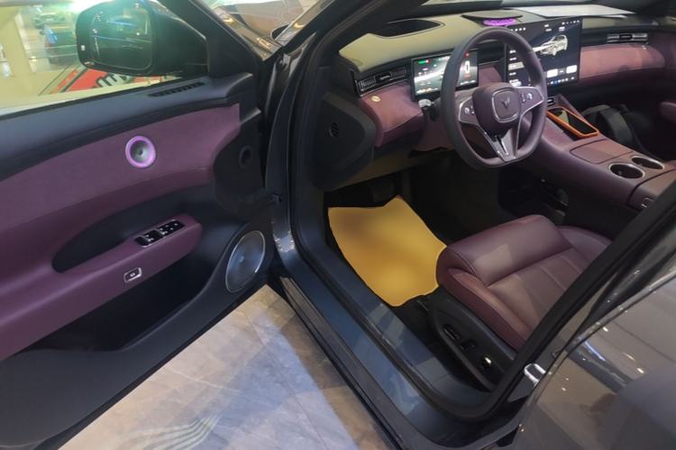 Used VOYAH FREE 2025 Model FREE+ Four-Wheel-Drive Qiankun Edition Driver Seat
